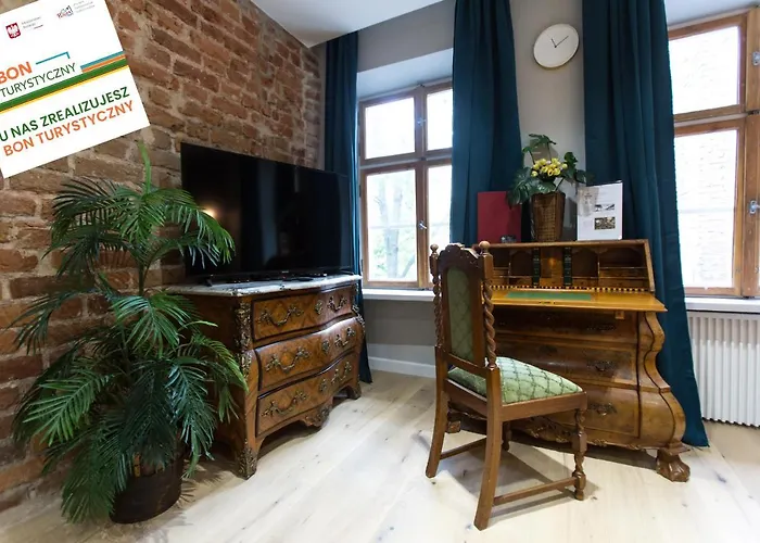 Luxury In The Heart Of The Old Town